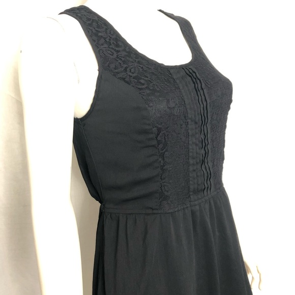 Target Xhilaration woman’s black midi dress size medium - Picture 2 of 16